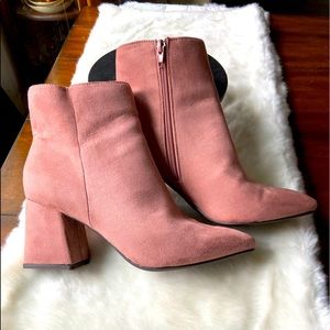 Womens zip up booties . Light pink suede. Never worn